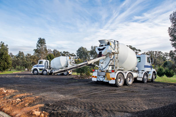 Best Affordable Concrete Contractor  in Lexington, MO
